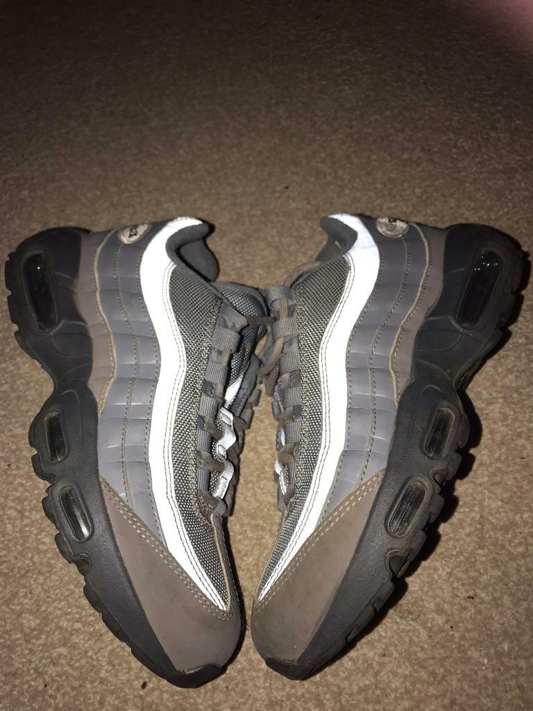 air max 95 triple grey